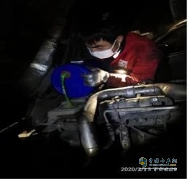 在服務人員專業(yè)細致的檢查維修下，問題在一個小時內就迅速被解決了