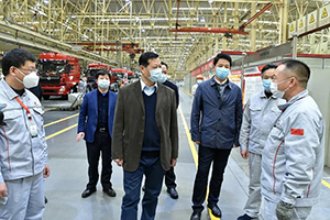共克時艱 竺延風(fēng)到東風(fēng)商用車開展疫情防控與復(fù)工復(fù)產(chǎn)工作專題調(diào)研