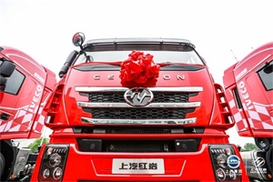 超強“芯”臟  “油”刃有余，紅巖杰獅2020牽引車就是這么強！