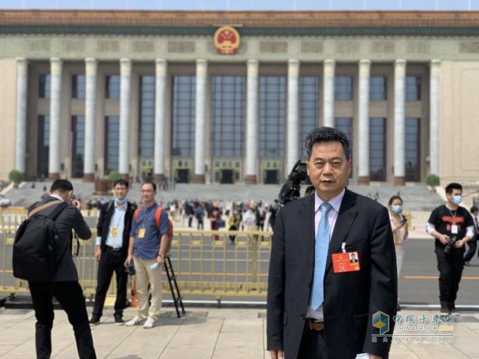 全國人大代表、華菱星馬汽車集團董事長劉漢如