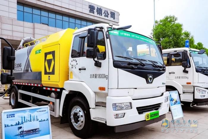 徐工純電動霧炮車