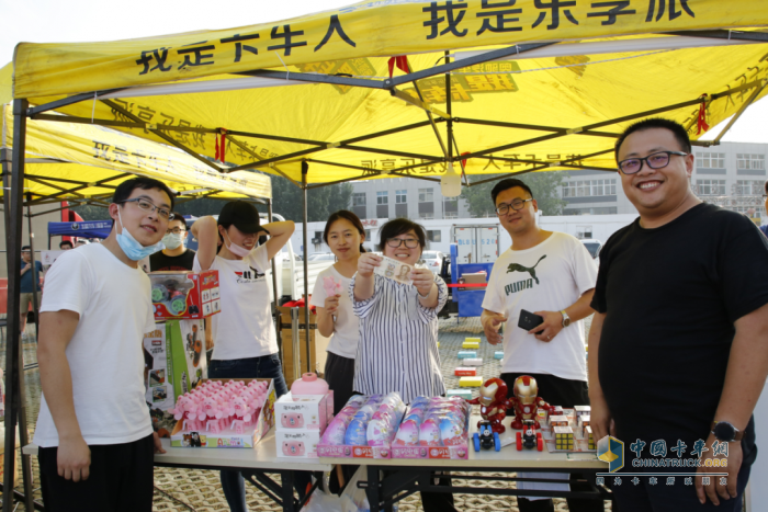 趣味套圈，歡樂無限