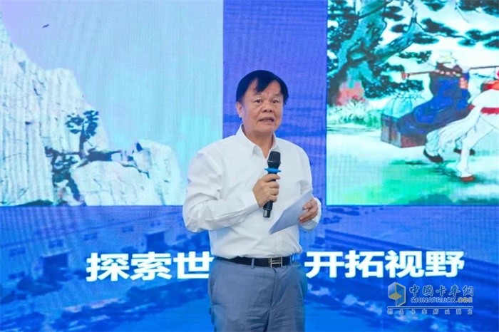 開沃汽車集團(tuán)董事長黃宏生