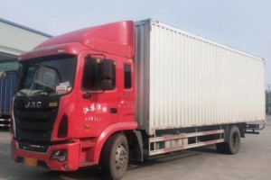 高忠：格爾發(fā)載貨車(chē)“快遞公司的可靠之選”
