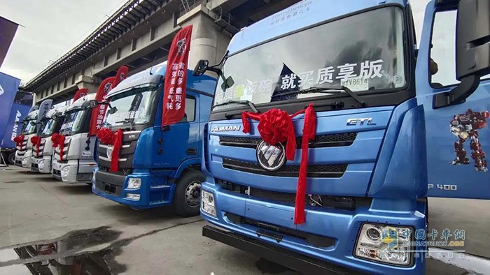 現(xiàn)場(chǎng)展出的車型