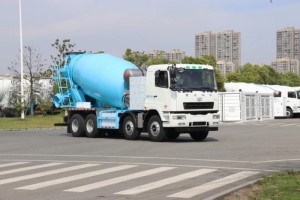 電動化、網(wǎng)聯(lián)化、智能化 華菱星馬純電動攪拌車引領(lǐng)專用車發(fā)展新趨勢