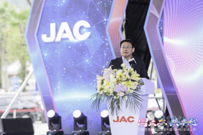 江淮汽車副總經(jīng)濟(jì)師、輕型商用車營(yíng)銷公司總經(jīng)理張先華