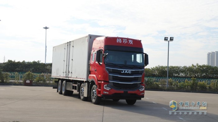 格爾發(fā)AMT自動(dòng)擋載貨車(chē)