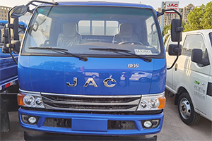 做光榮的卡車人，就選江淮康鈴H6！