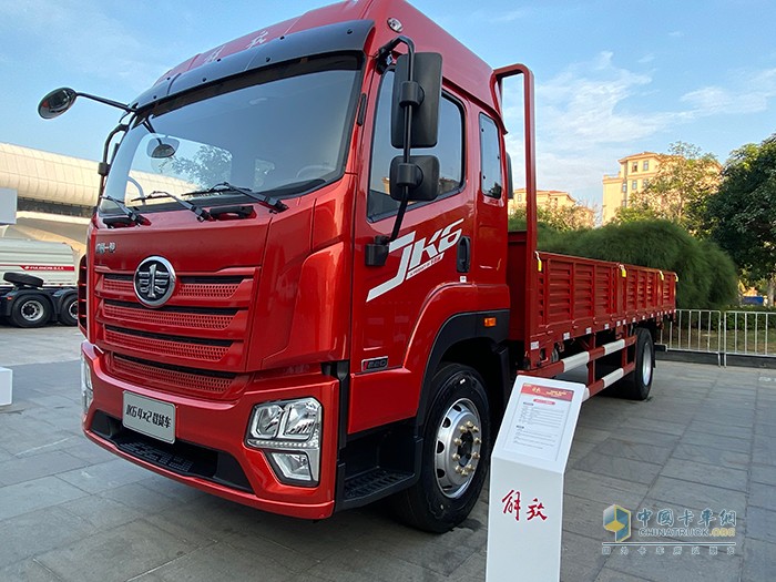 JK6 4×2載貨車(chē)