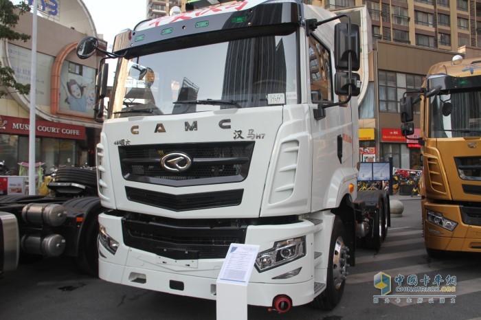 漢馬H7天然氣牽引車(chē)