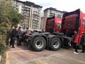 陜汽重卡二手車置換會(huì)河南拉開帷幕 X5000簽獲訂單87輛