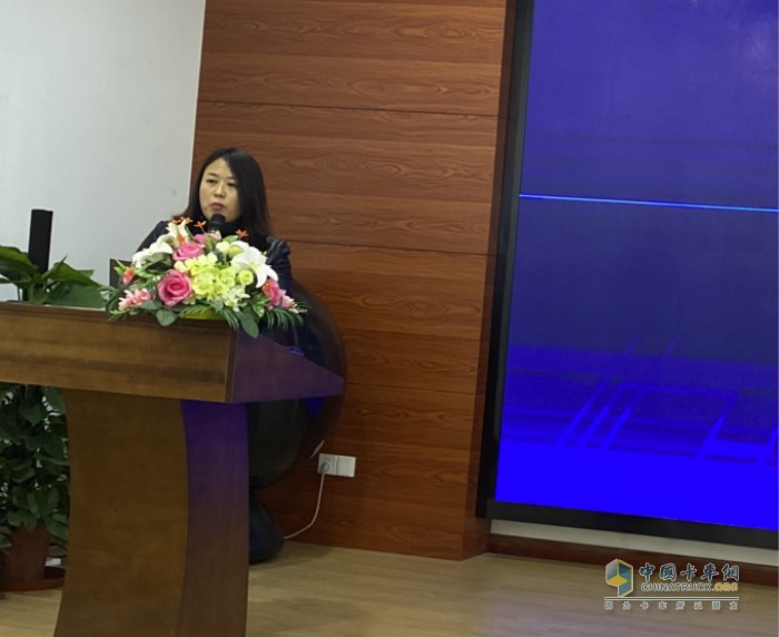 歐航歐馬可事業(yè)部營(yíng)銷公司服務(wù)管理部高級(jí)經(jīng)理孟凡旺