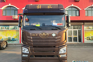解放青汽JH6領(lǐng)航版LNG牽引車到底如何？趙偉告訴你真相