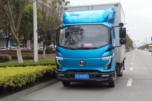 勇闖長三角  飛碟W5助力秦占友的運(yùn)輸事業(yè)更興旺