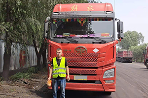 關(guān)乎收益  郭候明選擇解放青汽JH6 LNG牽引車(chē)不是沖動(dòng)之舉