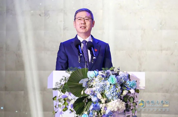 中國一汽總經理助理、一汽解放董事長黨委書記胡漢杰發(fā)表致辭