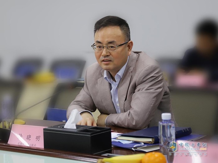 蕪湖市交通運輸局黨委書記、局長徐曉明發(fā)言