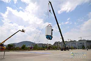 飛碟W5摔得是車嗎？這是飛碟汽車對(duì)安全的執(zhí)著