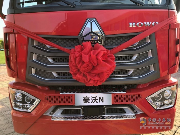 豪沃N7W中國元素前臉設(shè)計