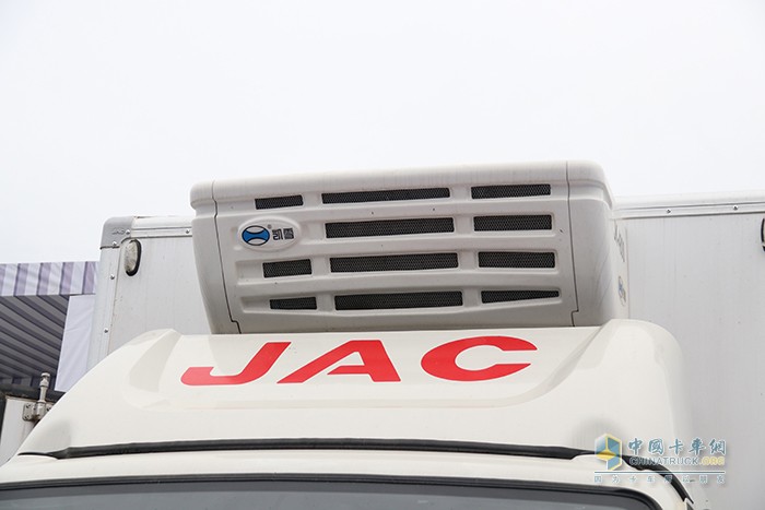 車(chē)頂壓縮機(jī)