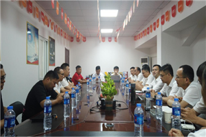 以用戶思維“人車貨場(chǎng)”全升級(jí) 江淮輕卡“江哥服務(wù)萬(wàn)里行”抵達(dá)鄭州