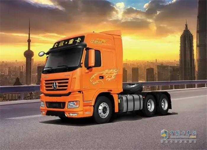 大運(yùn)重卡  牽引車(chē)N9H