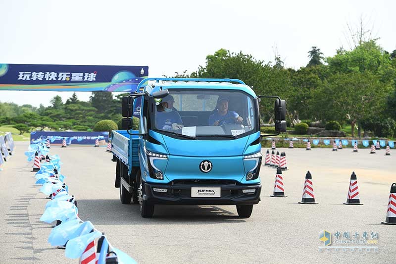 玩轉(zhuǎn)快樂星球 我是卡車人大賽都有哪些看點(diǎn)？