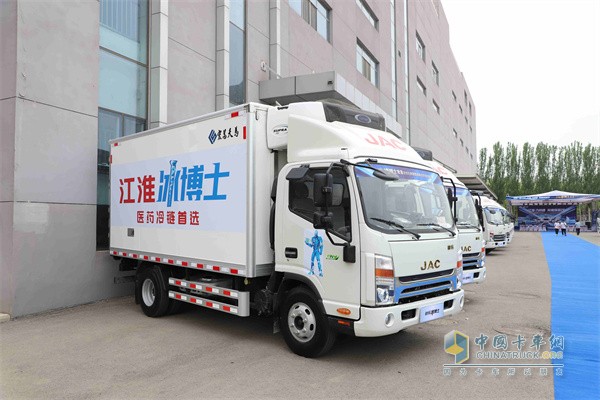 江淮汽車(chē)  載貨車(chē)