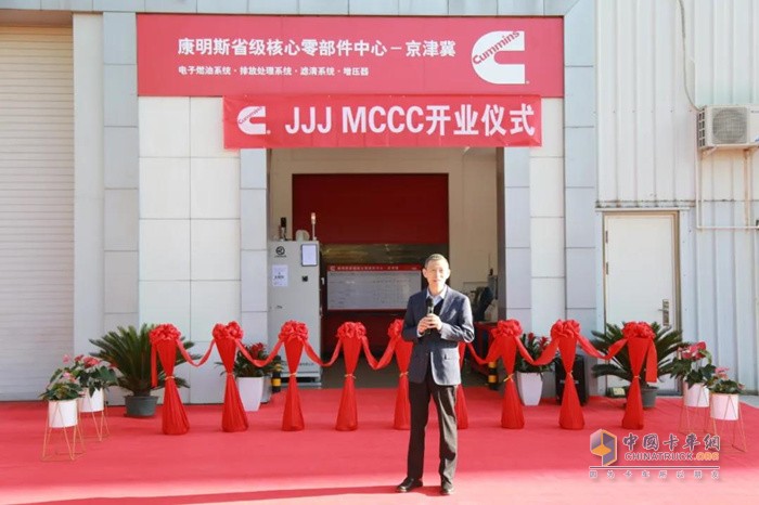 康明斯副總裁、零部件事業(yè)部中國區(qū)總經(jīng)理王寧