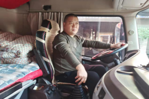 21年閱車無(wú)數(shù) 孫海偉為何鐘愛(ài)東風(fēng)天龍KX？