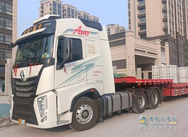 李師傅的大運V9 AMT國六高端重卡