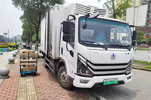 輕松應對運力需求增長，遠程增程式冷藏車助力長沙周黑鴨發(fā)展