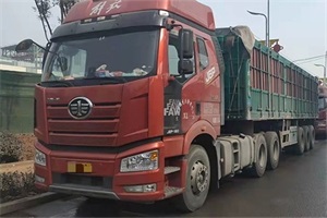 煤炭運(yùn)輸考驗多，山西漢子張鋒卻鐘情于解放卡車