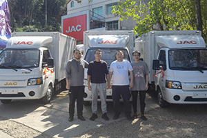 開江淮1卡愷達像開轎車一樣，輕松助力校園團餐配送！