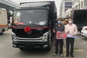 上汽輕卡順豐定制廣州交付 打開純電動(dòng)汽車市場(chǎng)新篇章