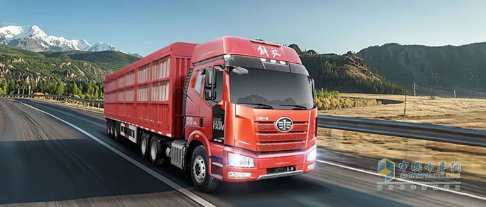 解放卡車(chē)
