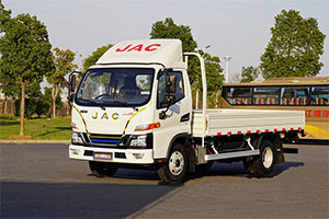 江淮汽車：加速新能源商用車化，江淮1卡駿鈴聚寶盆暢行城內城際