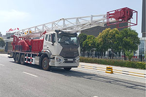 2023新年獻(xiàn)禮-中國重汽70臺供液車助力祖國石油生產(chǎn) 