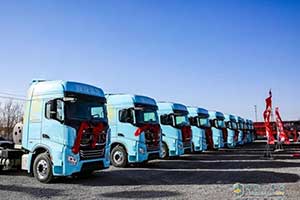 500輛戰(zhàn)略簽約暨100輛子母車！疆煤外運(yùn)在寧夏跑出陜汽速度