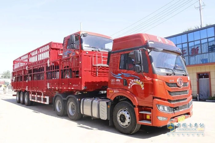 首達(dá)廂式子車