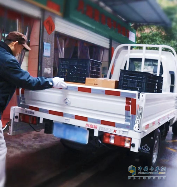 走進(jìn)江城，跨越王X1帶你尋味武漢“過早”