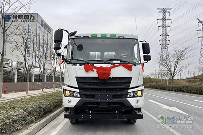 “拌”大事！星馬輕騎兵攪拌車靠譜
