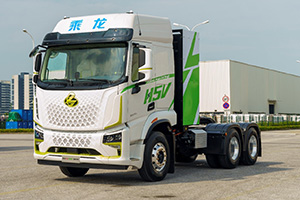 柳州汽車工業(yè)轉(zhuǎn)型“頭排兵”，東風(fēng)柳汽乘龍“秀肌肉”