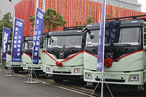 交車(chē)百臺(tái)！徐工新能源重卡西南大區(qū)4S店開(kāi)門(mén)迎客