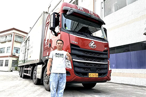 搭載玉柴YCK08 乘龍H7冷鏈運輸車助卡友占得“鮮”機