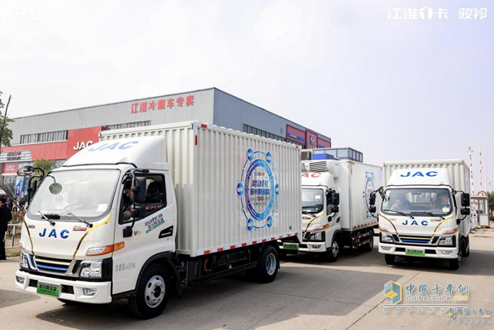 夏天太熱運(yùn)輸怎么辦，混動(dòng)1號(hào)駿鈴聚寶盆給你冷鏈冷藏答案