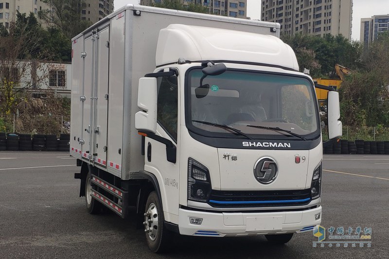 陜汽商用車 軒德X9 標(biāo)載版 143馬力 4.15米單排廂式輕卡(法士特6檔)(SX5041XXYNP6331) 