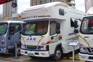 輕卡也能做房車？江淮1卡駿鈴聚寶盆混動房車為你打開旅行新方式！