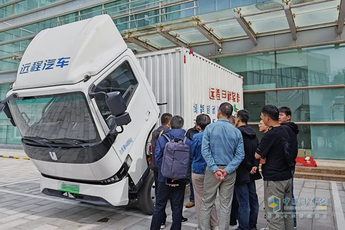領(lǐng)創(chuàng)商用車(chē)新時(shí)代，星智H8M甲醇增程式輕卡亮相北京甲醇能源峰會(huì)！